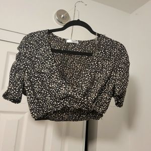 Black floral crop top